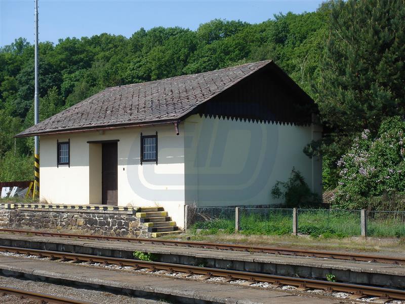 NB000651