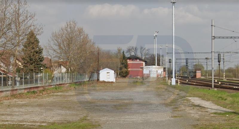 Pozemek v Jistebníku