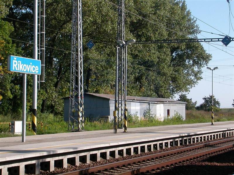 Pronájem skladových prostor v Říkovicích